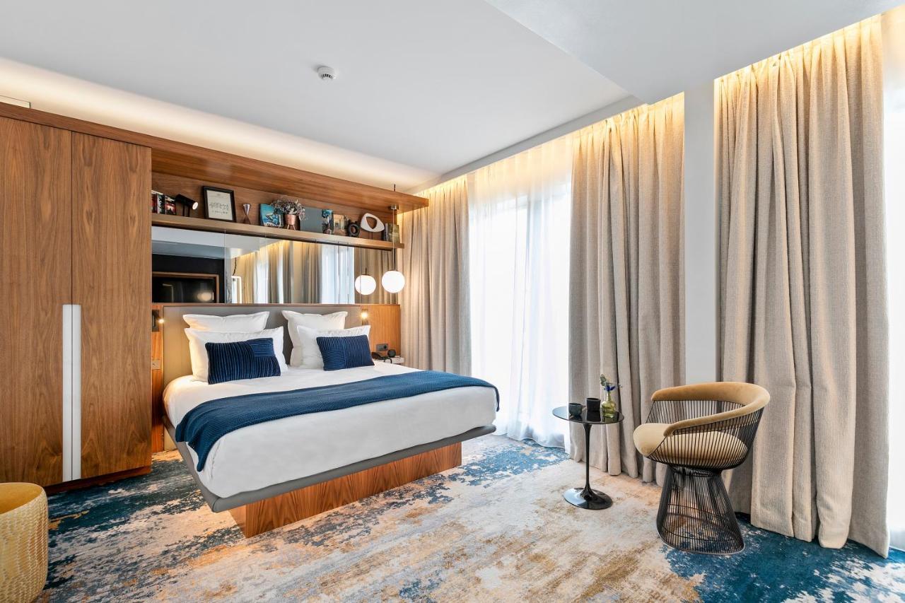 Hotel Card Paris